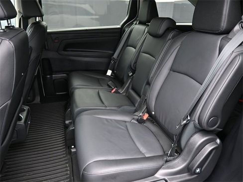 Used 2025 Honda Odyssey EX-L image 11