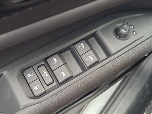 New 2026 Jeep Compass Limited image 22