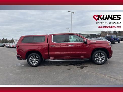 Used 2020 Chevrolet Silverado 1500 High Country w/ Safety Package II image 4