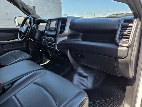 Used 2022 RAM 2500 Tradesman RWD image 30