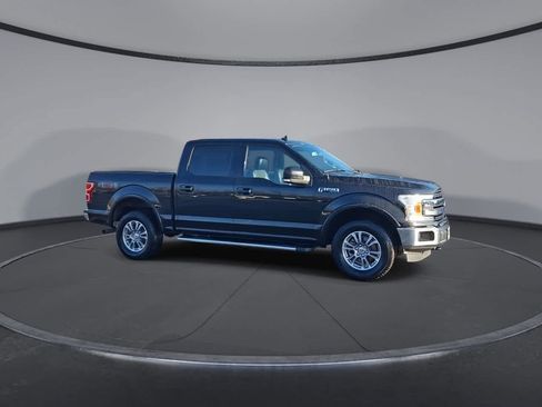 Used 2019 Ford F150 Lariat w/ Trailer Tow Package image 9