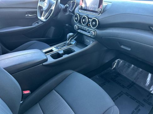Used 2022 Nissan Sentra SV FWD image 14