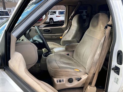 Used 2000 Ford F150 XLT image 7