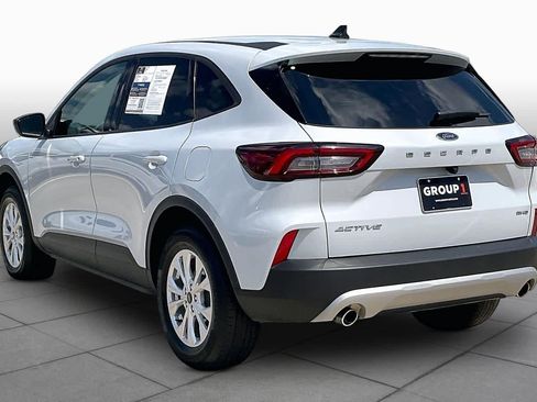 Used 2025 Ford Escape Active AWD/4WD image 12