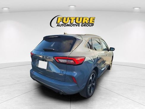 Used 2024 Ford Escape ST-Line Elite image 3