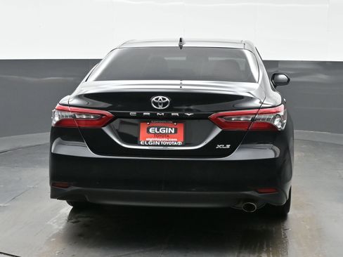Used 2023 Toyota Camry XLE image 5