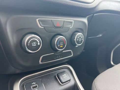 Used 2018 Jeep Compass Sport image 13