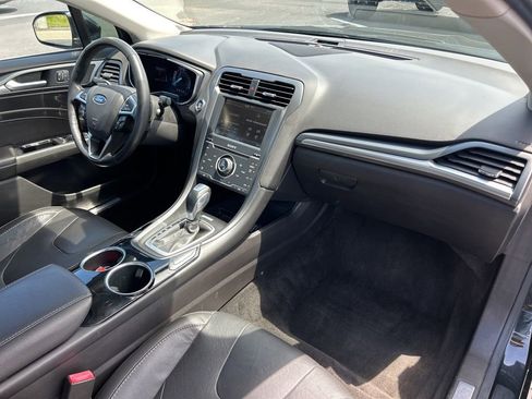 Used 2013 Ford Fusion Titanium w/ Titanium Driver Assist Pkg FWD image 45