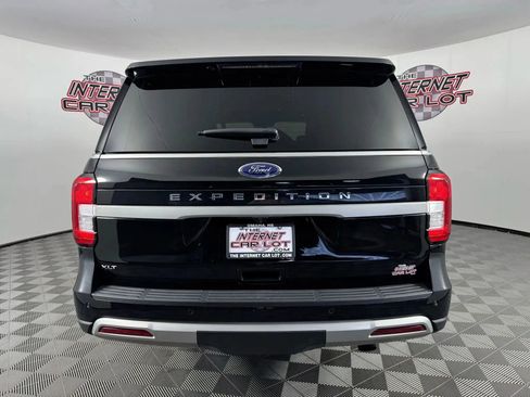 Used 2023 Ford Expedition XLT AWD/4WD image 6