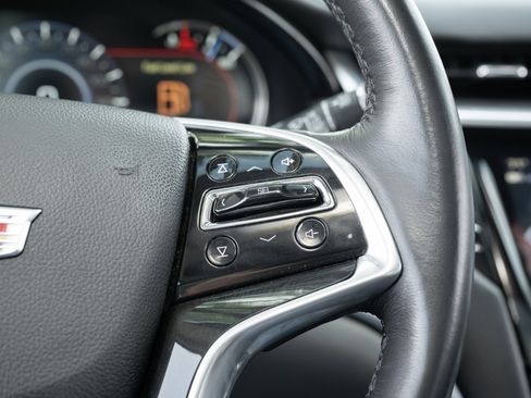 Used 2017 Cadillac XTS Premium Luxury image 27