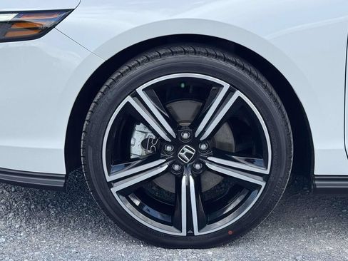 Used 2023 Honda Accord Sport image 12