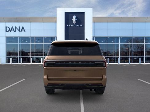 New 2025 Lincoln Navigator Black Label image 5