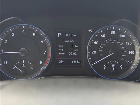 Used 2021 Hyundai Kona SE w/ Cargo Package FWD image 12
