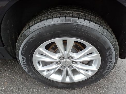 Certified 2022 Cadillac XT5 Luxury image 9