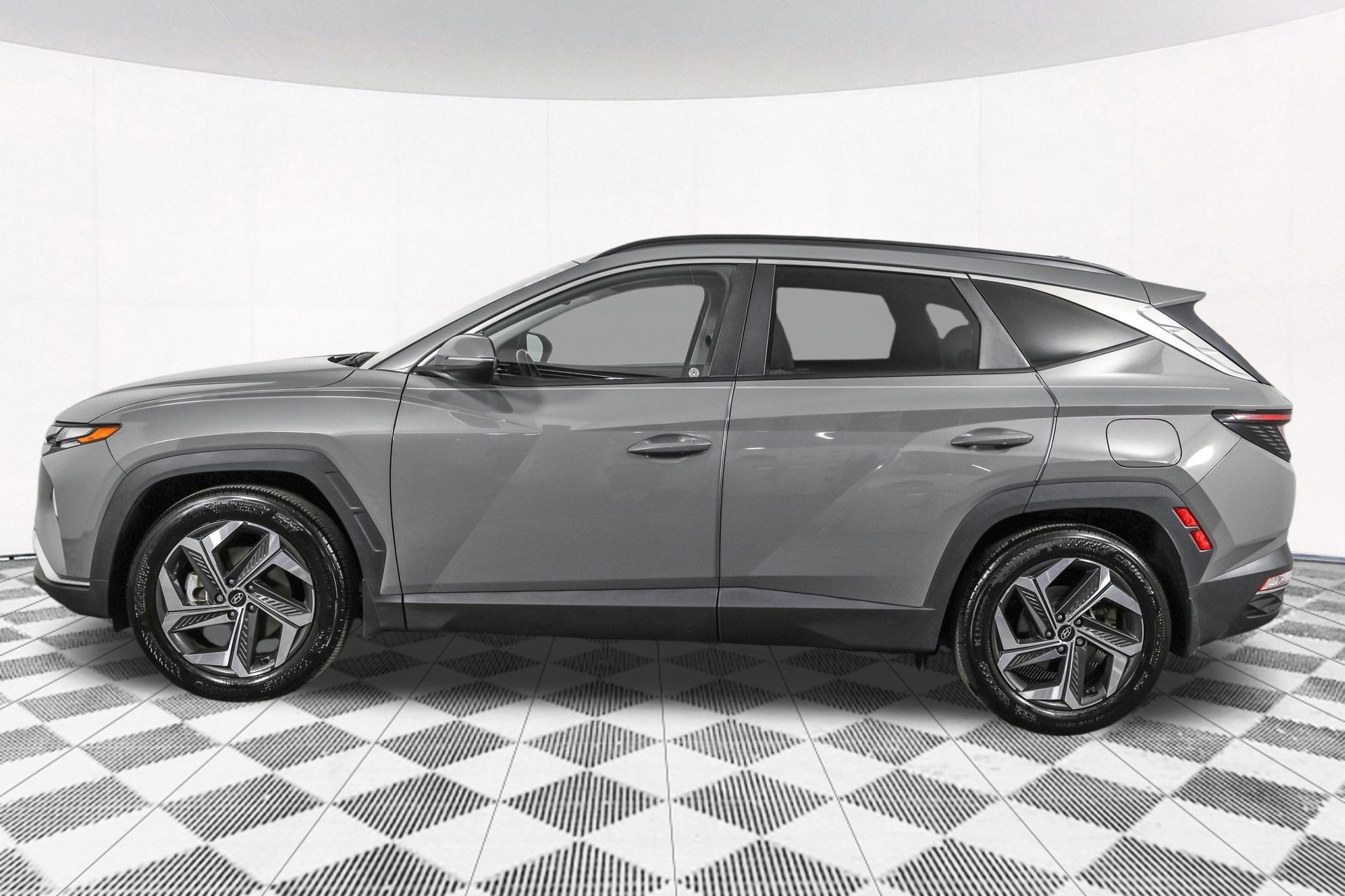 Used 2024 Hyundai Tucson SEL w/ Convenience Package FWD image 20