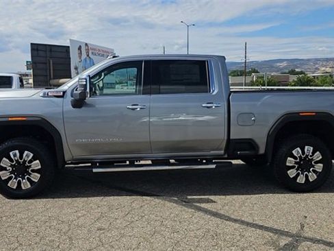 New 2025 GMC Sierra 2500 Denali w/ Technology Package image 5