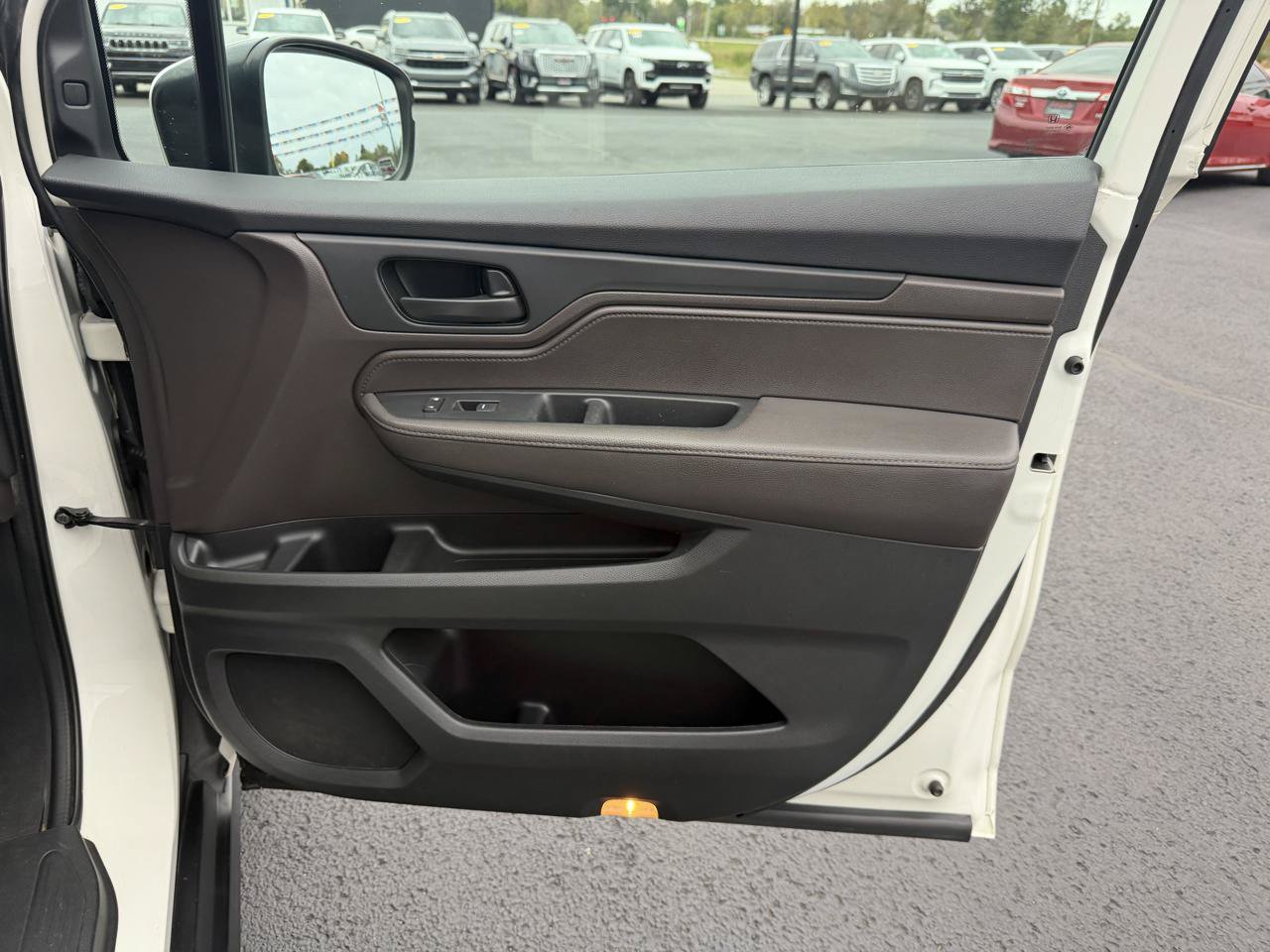 Used 2018 Honda Odyssey EX-L image 24