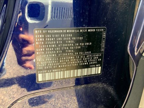 Used 2021 Volkswagen Tiguan SEL w/ 3-Row Tiguan MDO Package image 30