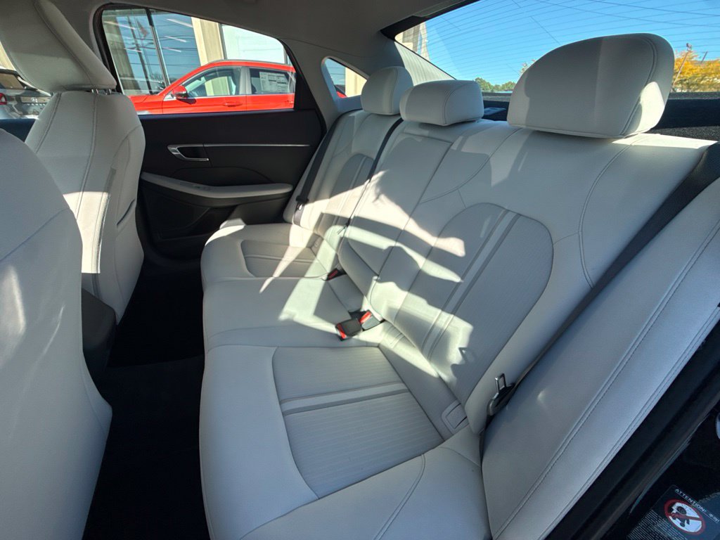 Used 2023 Hyundai Sonata SEL w/ Cargo Package FWD image 29