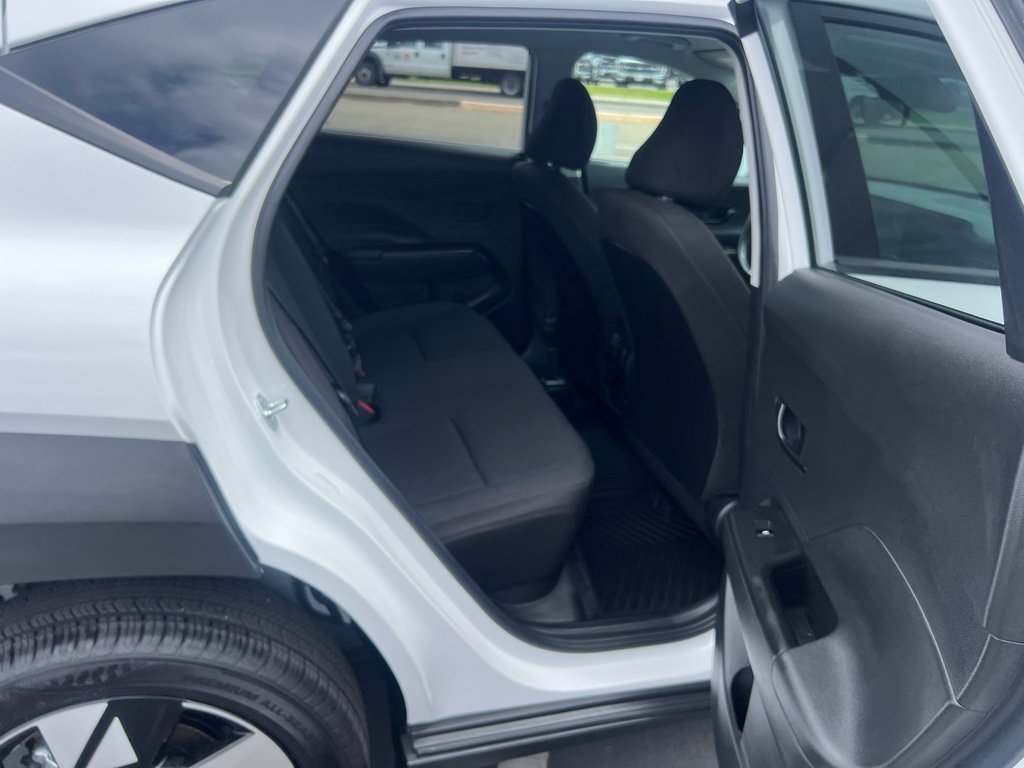 Used 2025 Hyundai Kona SEL AWD/4WD image 39