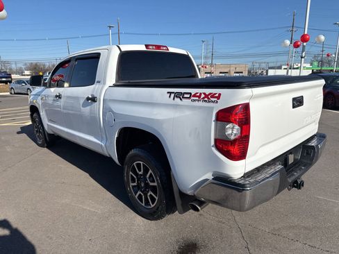 Used 2014 Toyota Tundra SR5 w/ TRD Off Road Package image 7