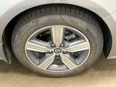 Used 2019 Nissan Altima 2.5 SV AWD/4WD image 5