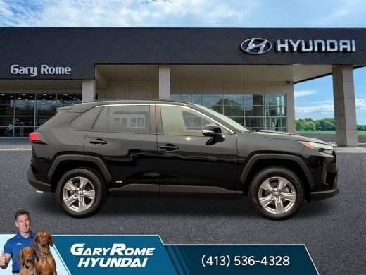 Used 2025 Toyota RAV4 XLE w/ Convenience Package AWD/4WD image 9