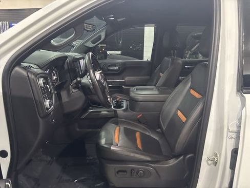 Used 2020 GMC Sierra 1500 AT4 w/ AT4 Premium Package image 10