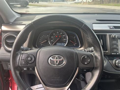 Used 2014 Toyota RAV4 Limited w/ Technology Package image 23