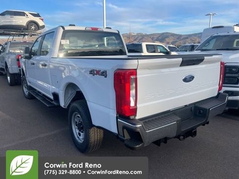 New 2026 Ford F250 XL w/ XL Chrome Package image 3