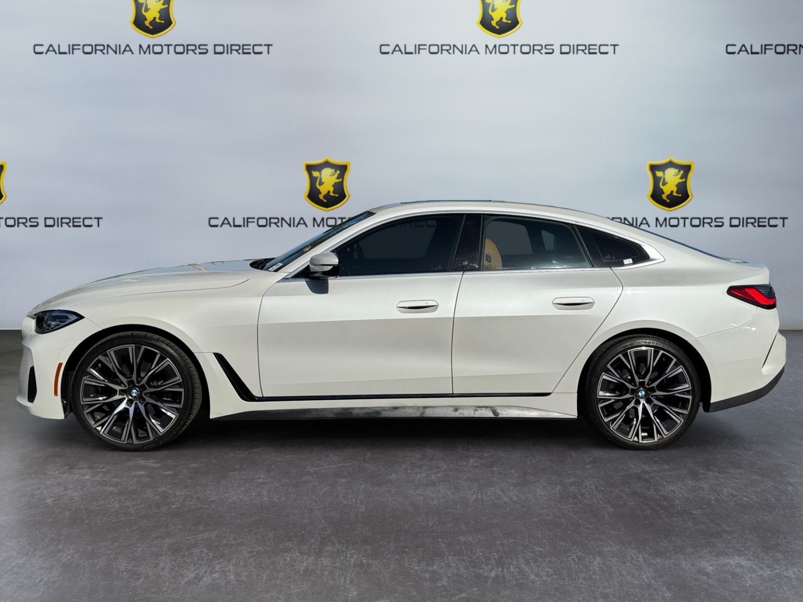 Used 2023 BMW 430i Gran Coupe w/ Premium Package RWD image 2