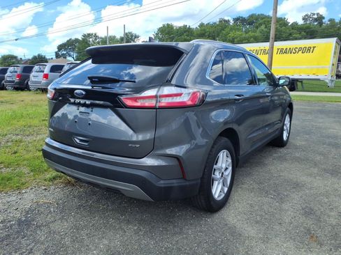 Used 2023 Ford Edge SEL w/ Convenience Package AWD/4WD image 3