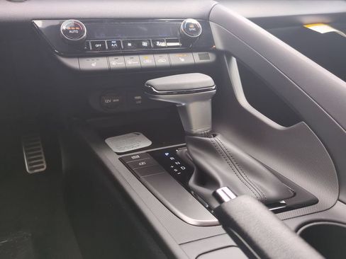 New 2026 Hyundai Elantra SEL Sport FWD image 20