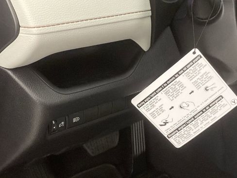 New 2025 Toyota RAV4 XLE image 12