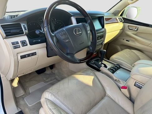 Used 2015 Lexus LX 570 570 image 10