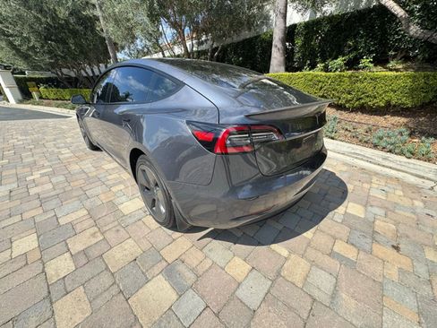 Used 2022 Tesla Model 3 Long Range image 7
