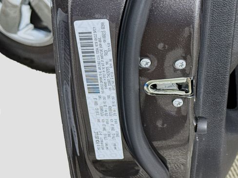 Used 2017 RAM 1500 Big Horn image 39