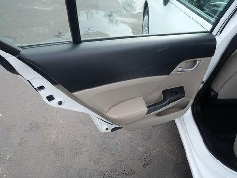 Used 2014 Honda Civic LX image 16