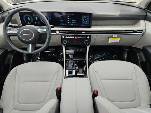 Used 2026 Hyundai Tucson SEL FWD image 20