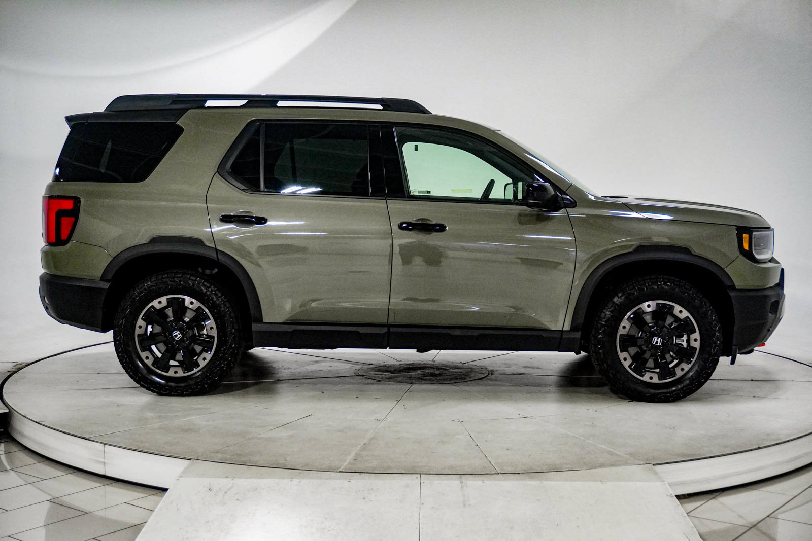 Certified 2026 Honda Passport TrailSport Elite image 12