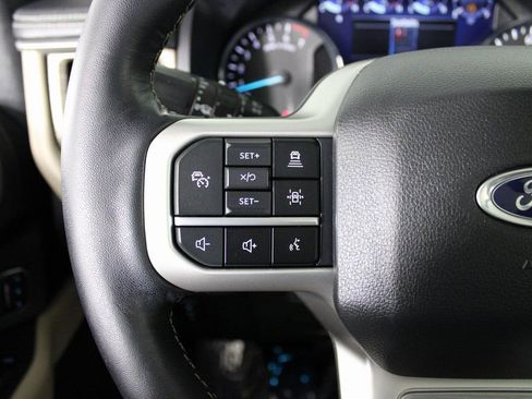 Used 2024 Ford Expedition Max Limited image 26