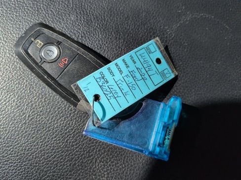 Used 2020 Ford F150 Lariat image 11