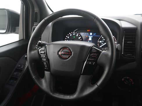 Used 2024 Nissan Frontier PRO-4X w/ Pro Convenience Package AWD/4WD image 17