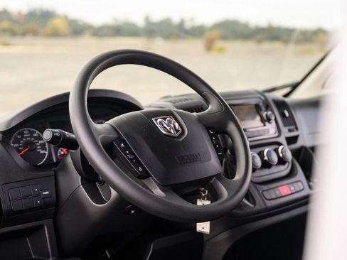 Used 2018 RAM ProMaster 2500 image 38