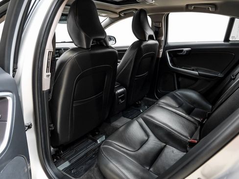 Used 2016 Volvo S60 T5 Premier w/ Protection Package image 43