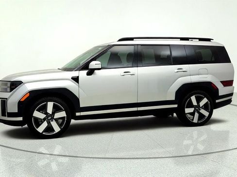 Used 2024 Hyundai Santa Fe Limited AWD/4WD image 8