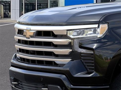 New 2025 Chevrolet Silverado 1500 High Country w/ High Country Premium Package image 13