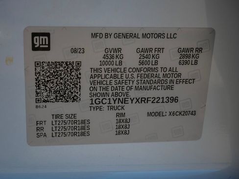 Used 2024 Chevrolet Silverado 2500 LT AWD/4WD image 35