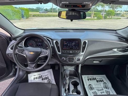 Used 2024 Chevrolet Malibu LT FWD image 13