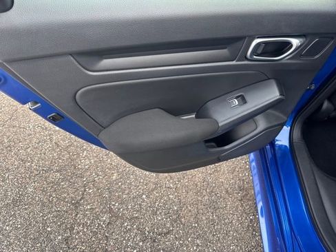 Used 2023 Honda Civic Sport image 14